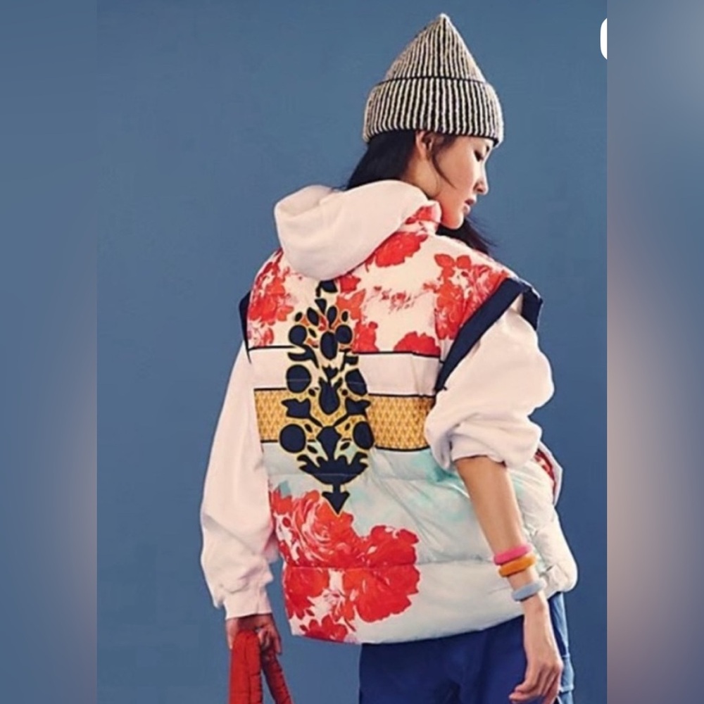 Free People Movement In A Bubble Printed Puffer Vest NWT